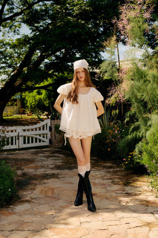 elle top