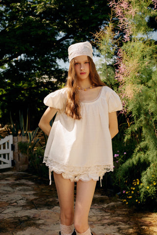 elle top