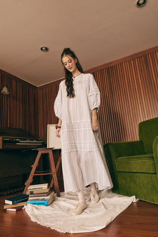 the portrait dress (adult)